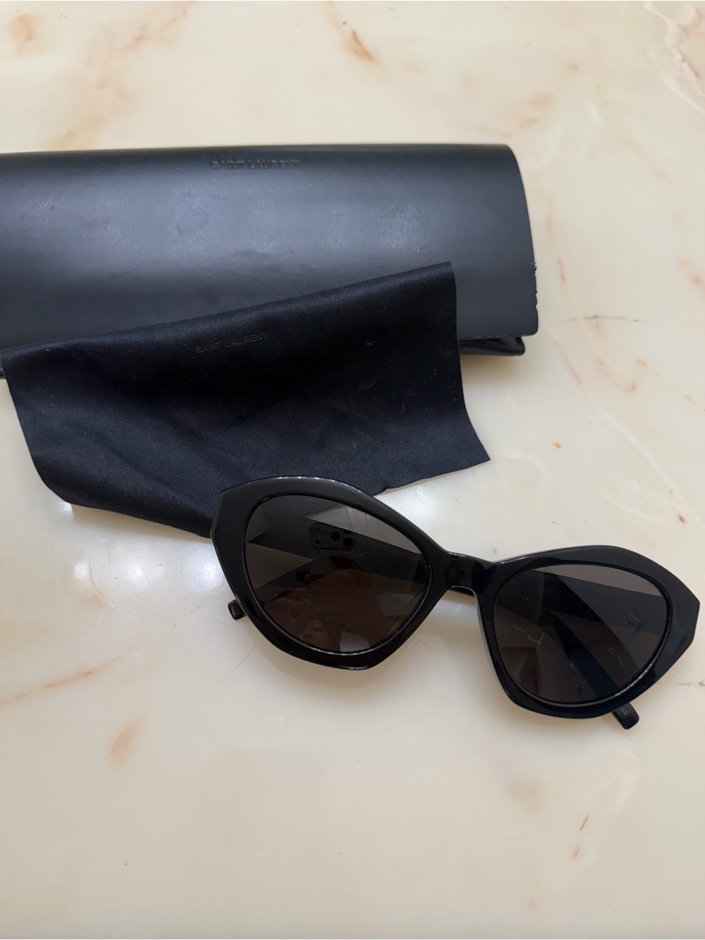 Saint Laurent Black Cat-Eye Sunglasses with Dark Lenses SL M60 black logo